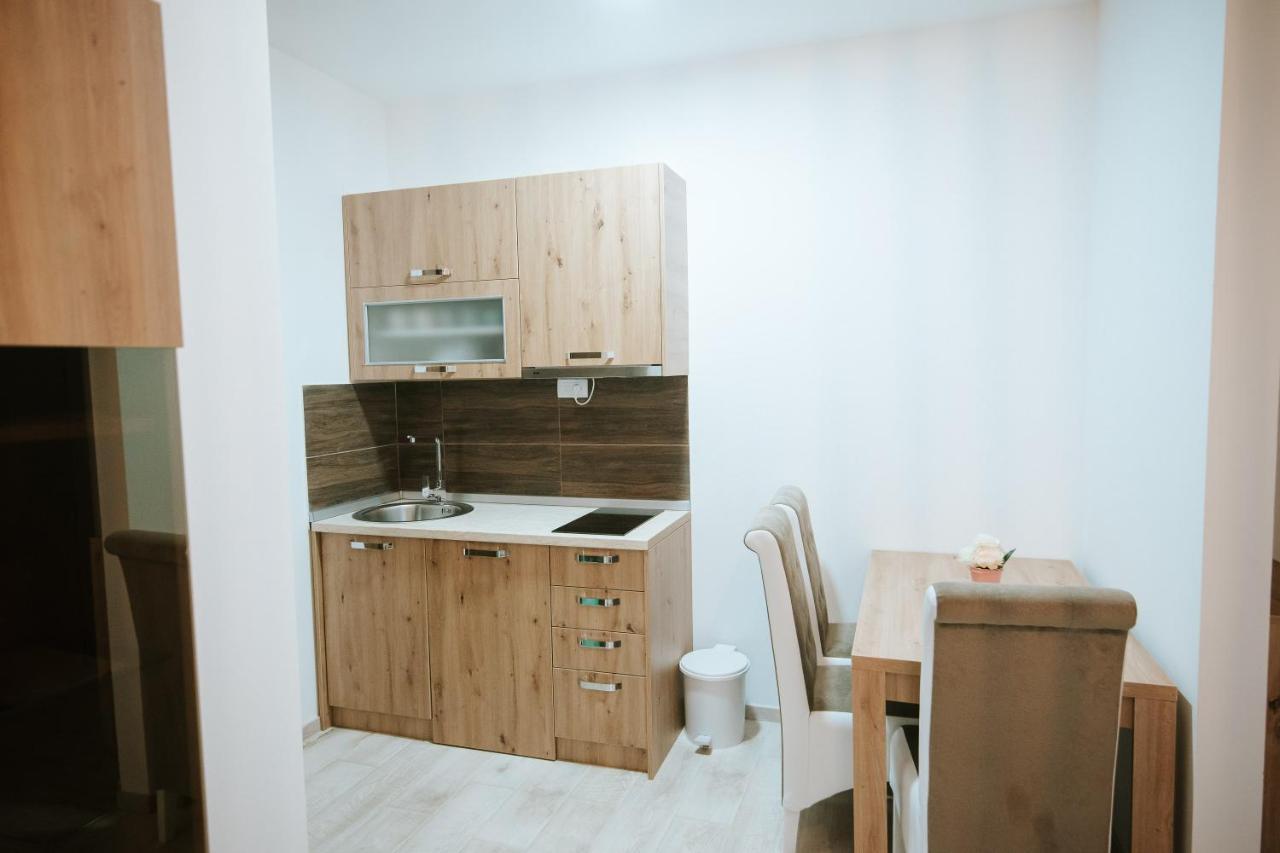Kraljevi Konaci -Apartmani Bajka Kopaonik Buitenkant foto